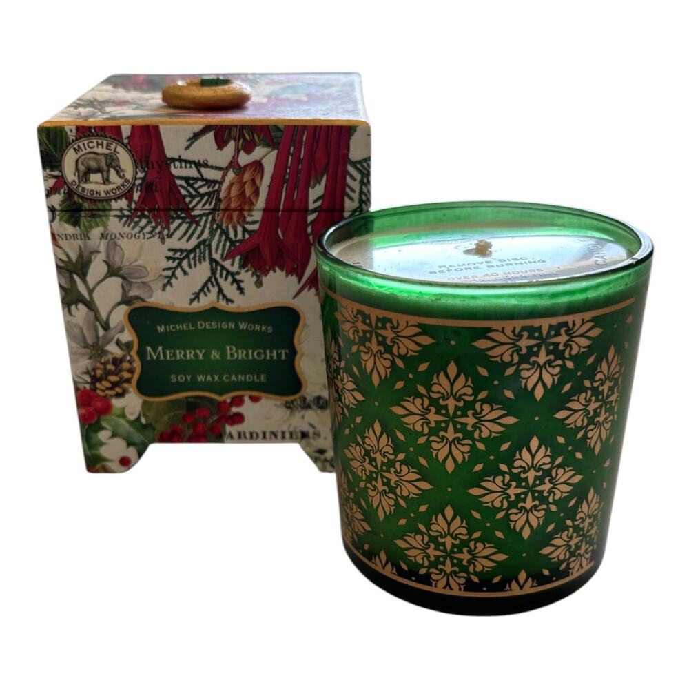 Michel Design Works Merry Christmas 6.5 oz Soy Wax Candle with Keepsake Gift Box